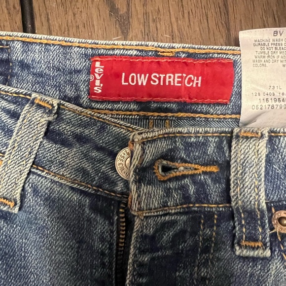 Levi's Juniors Women’s Y2K Blue Jeans 519 Low Flare 3 Jr S - Picture 4 of 5